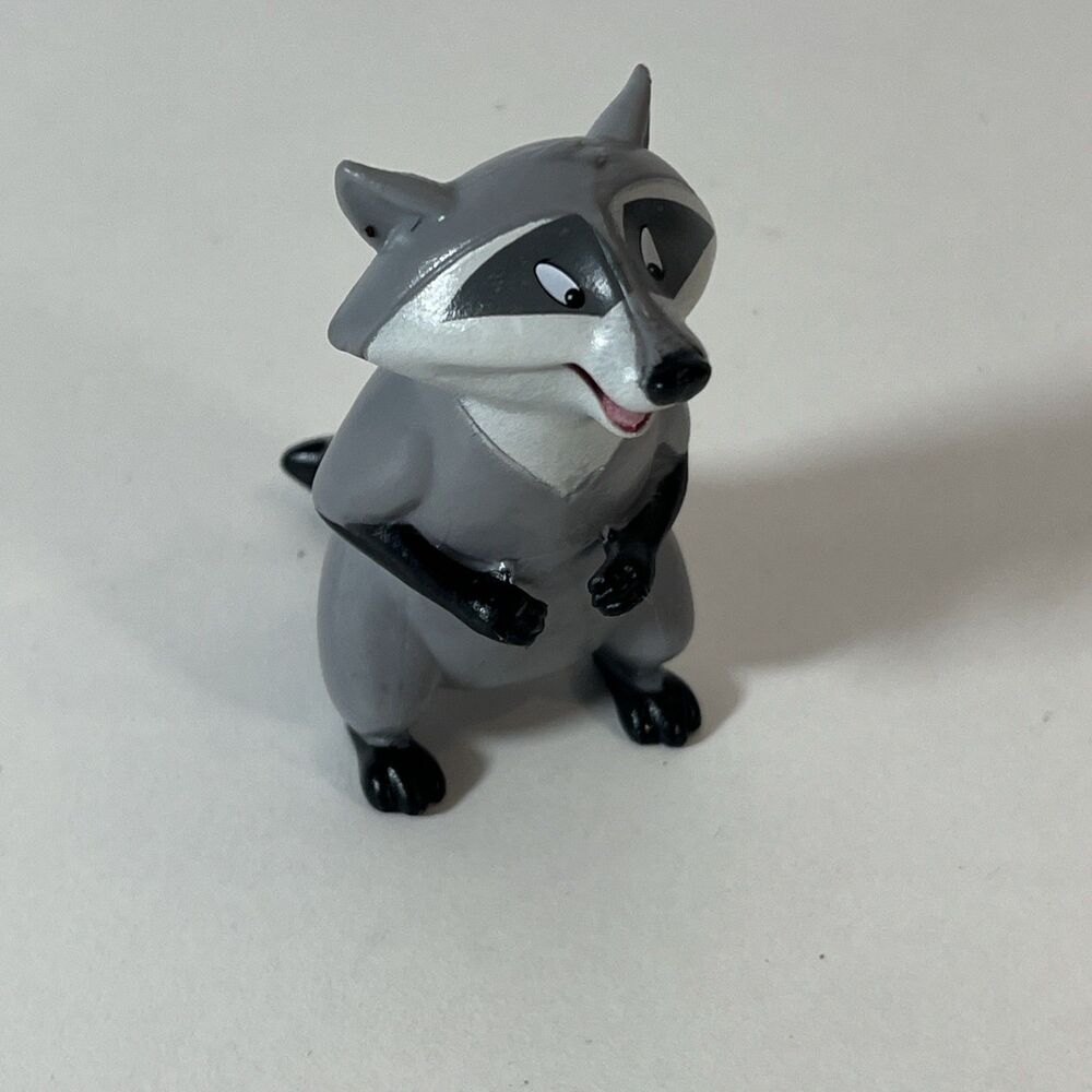 Disney Pocahontas Meeko Raccoon Figurine